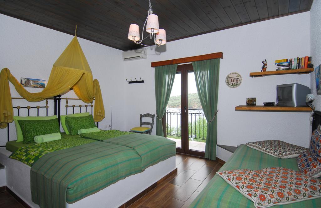 Dimitra Apartments 米利纳 外观 照片